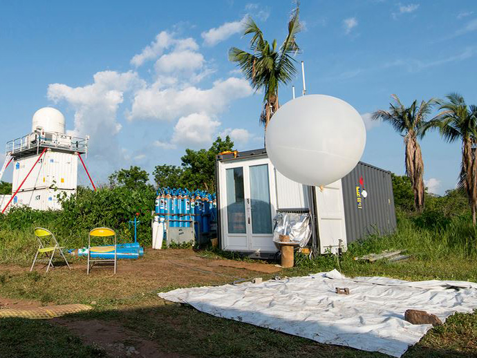 Using meteorological balloons and the atmospheric observation system “KITcube”, the DACCIWA researchers collected a variety of relevant meteorological data.